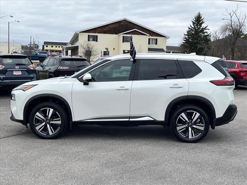 White 2023 Nissan Rogue SL