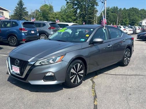 2022 Nissan Altima 2.5 SV
