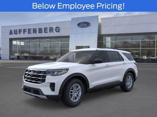 White Metallic 2026 Ford Explorer Active