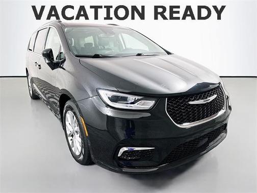 2021 Chrysler Pacifica Touring-L