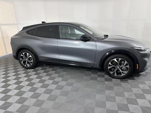 2021 Ford Mustang Mach-E Premium