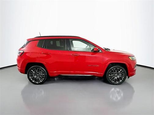 2023 Jeep Compass (RED) Edition