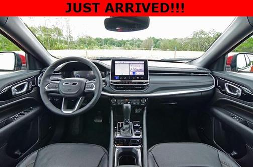 2023 Jeep Compass (RED) Edition