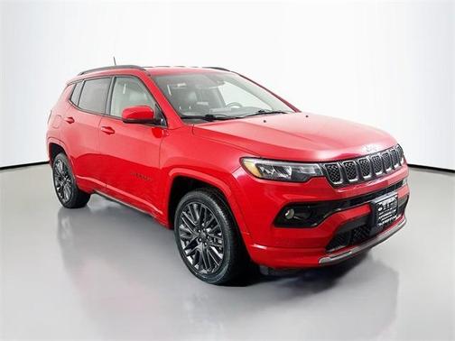 2023 Jeep Compass (RED) Edition