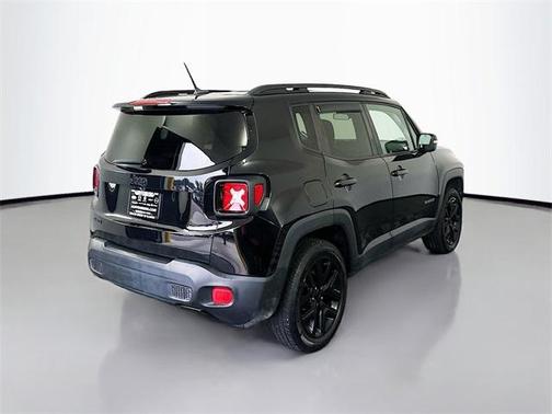 2017 Jeep Renegade Altitude