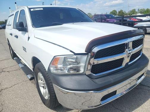 Bright White Clearcoat 2016 RAM 1500 Tradesman/Express