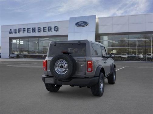 2025 Ford Bronco Base