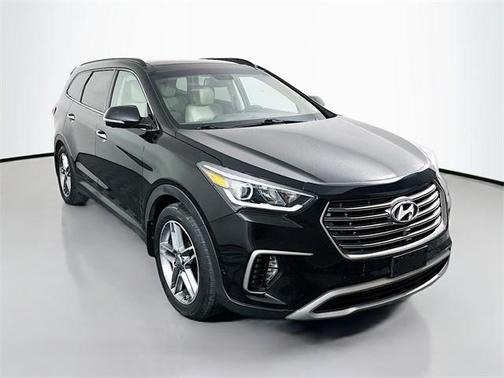 2017 Hyundai SANTA FE SE Ultimate