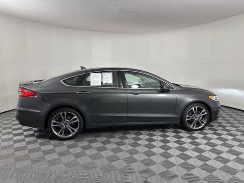 2019 Ford Fusion Titanium