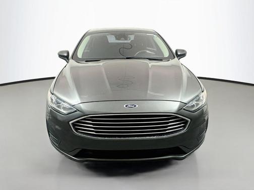 Magnetic Metallic 2019 Ford Fusion SE