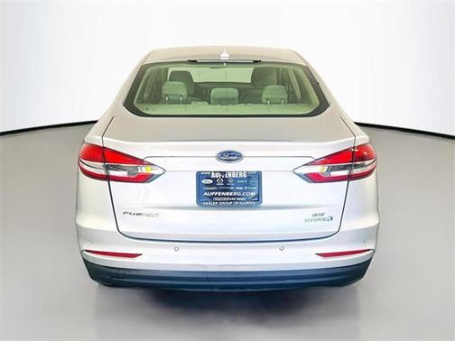2019 Ford Fusion Hybrid SE