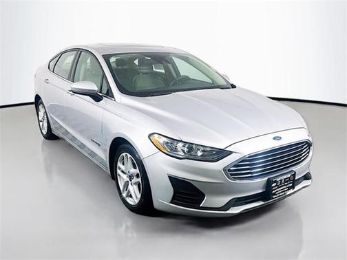 2019 Ford Fusion Hybrid SE