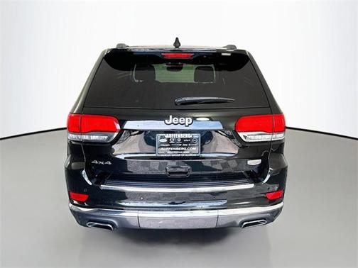 2018 Jeep Grand Cherokee Summit