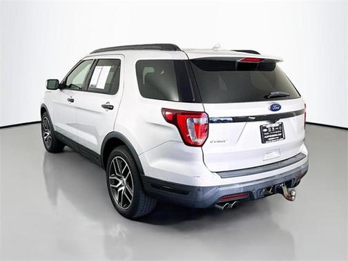 2019 Ford Explorer sport