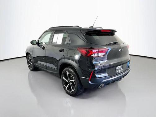 Mosaic Black Metallic 2022 Chevrolet Trailblazer RS