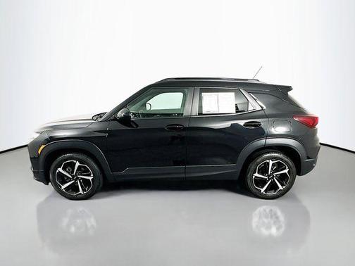 Mosaic Black Metallic 2022 Chevrolet Trailblazer RS