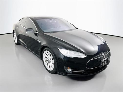 2016 Tesla Model S 70D