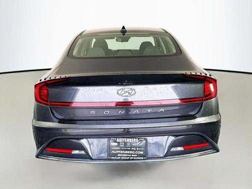 2020 Hyundai SONATA SE
