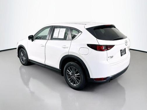 Snowflake White Pearl Metallic 2017 Mazda CX-5 Touring
