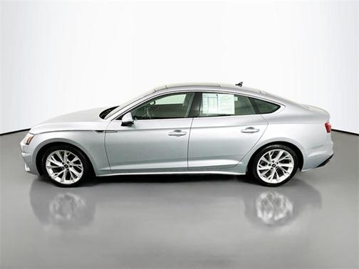 2022 Audi A5 40 Premium