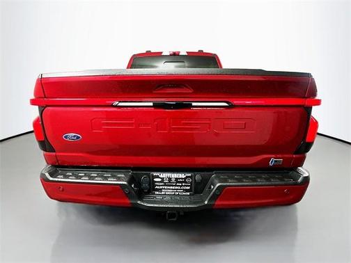 2023 Ford F-150 Lightning LARIAT