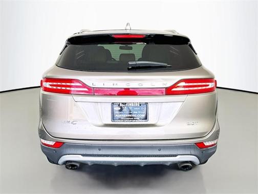 2017 Lincoln MKC Select