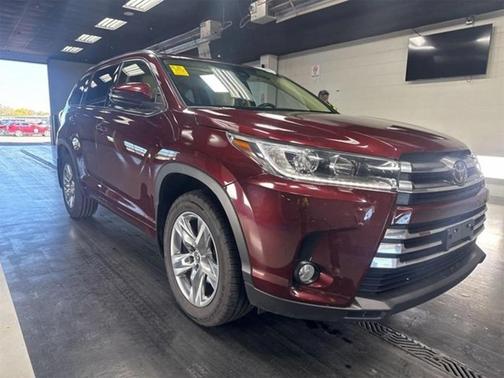 2017 Toyota Highlander Limited