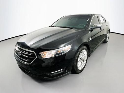Shadow Black 2018 Ford Taurus Limited