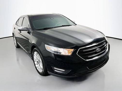 Shadow Black 2018 Ford Taurus Limited