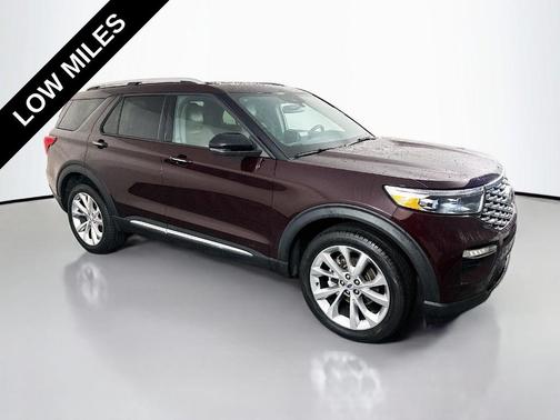 Jewel Red Metallic 2023 Ford Explorer Platinum