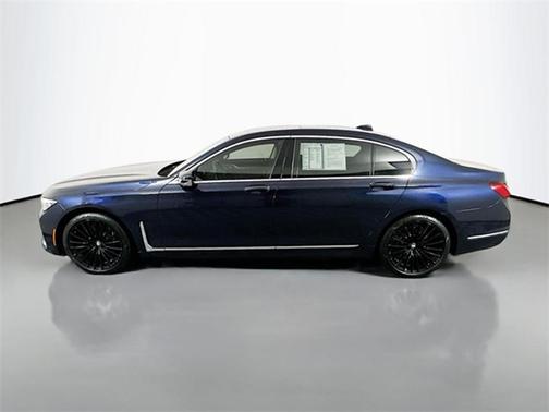 2020 BMW 750 i xDrive