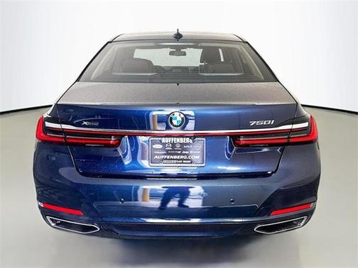 2020 BMW 750 i xDrive