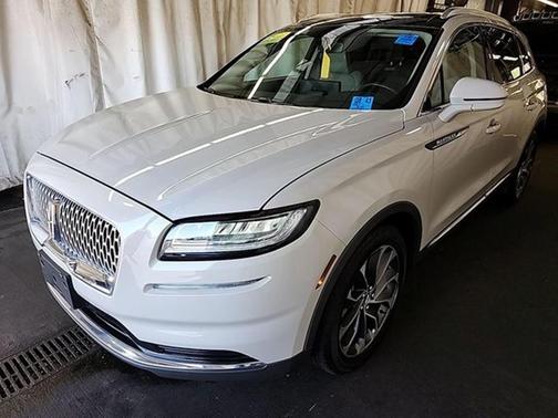 2021 Lincoln Nautilus Reserve