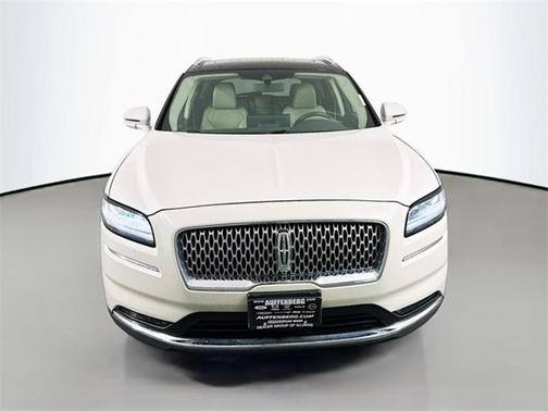 2021 Lincoln Nautilus Reserve