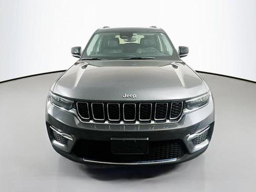 Metallic 2022 Jeep Grand Cherokee 4xe Base
