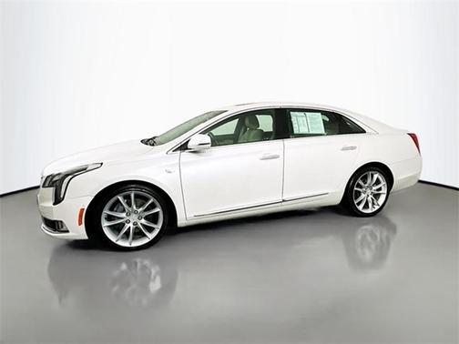 2018 Cadillac XTS Premium Luxury