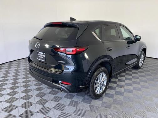 2024 Mazda CX-5 2.5 S Preferred Package