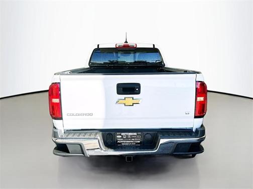 2017 Chevrolet Colorado LT