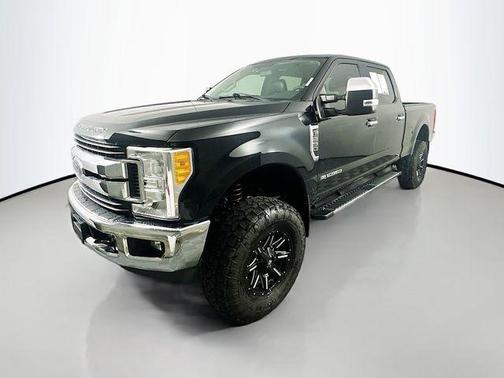 Shadow Black 2017 Ford F-250 XLT
