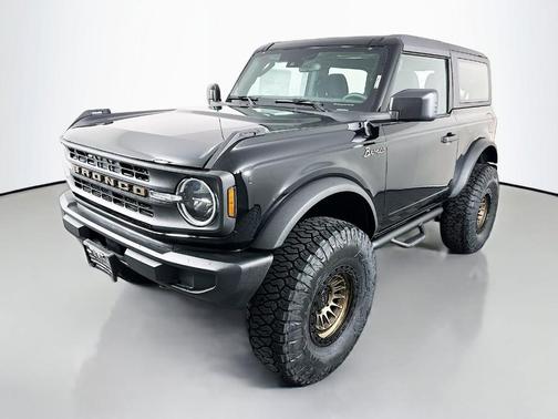 Shadow Black 2026 Ford Bronco Base