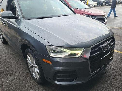 2017 Audi Q3 2.0T Premium Plus