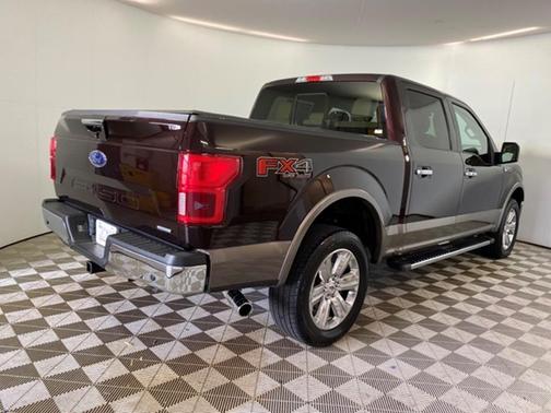 Photo 3 of 34 of 2018 Ford F-150 Lariat
