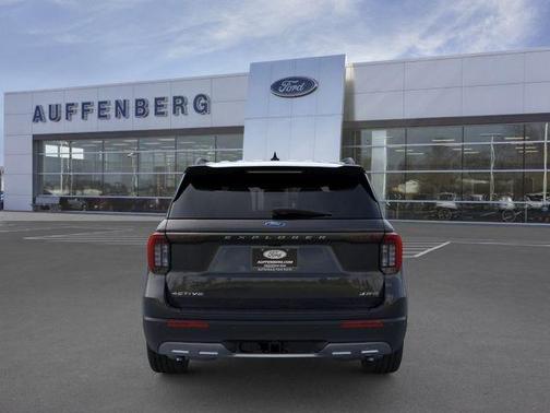 Agate Black Metallic 2026 Ford Explorer Active