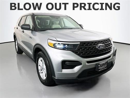 2022 Ford Explorer Base