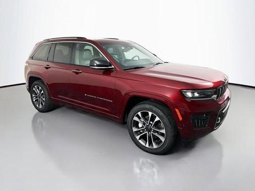 Velvet Red Pearlcoat 2022 Jeep Grand Cherokee Overland