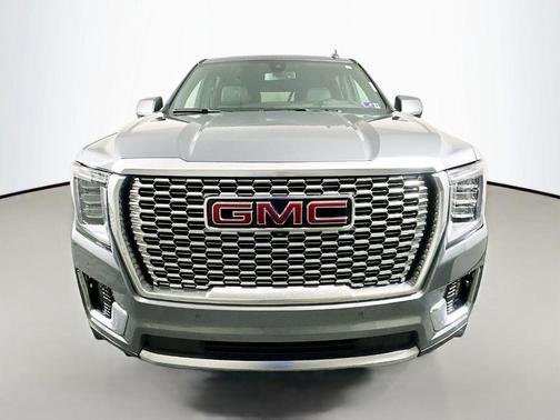 Satin Steel Metallic 2022 GMC Yukon XL Denali