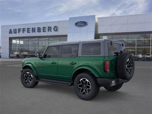 2025 Ford Bronco Outer Banks