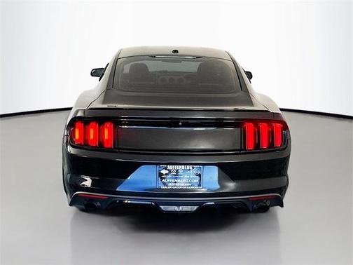 2017 Ford Mustang EcoBoost Premium