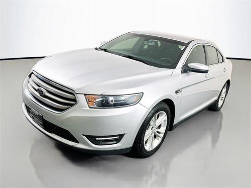 2017 Ford Taurus SEL
