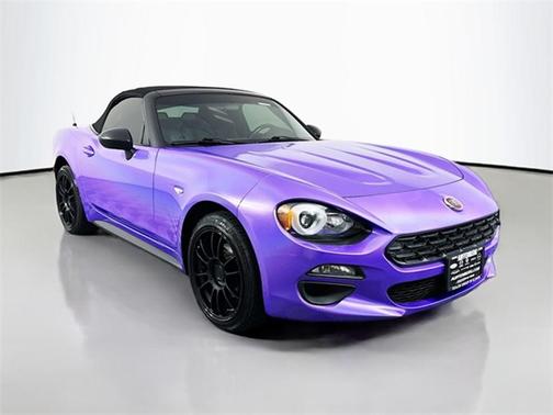 2017 FIAT 124 Spider Classica